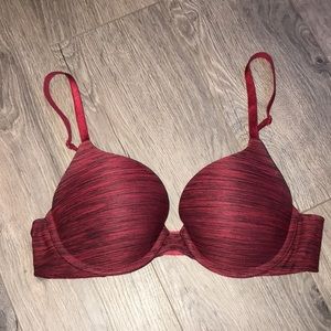 Victoria’s Secret Perfect Shape T-shirt Bra